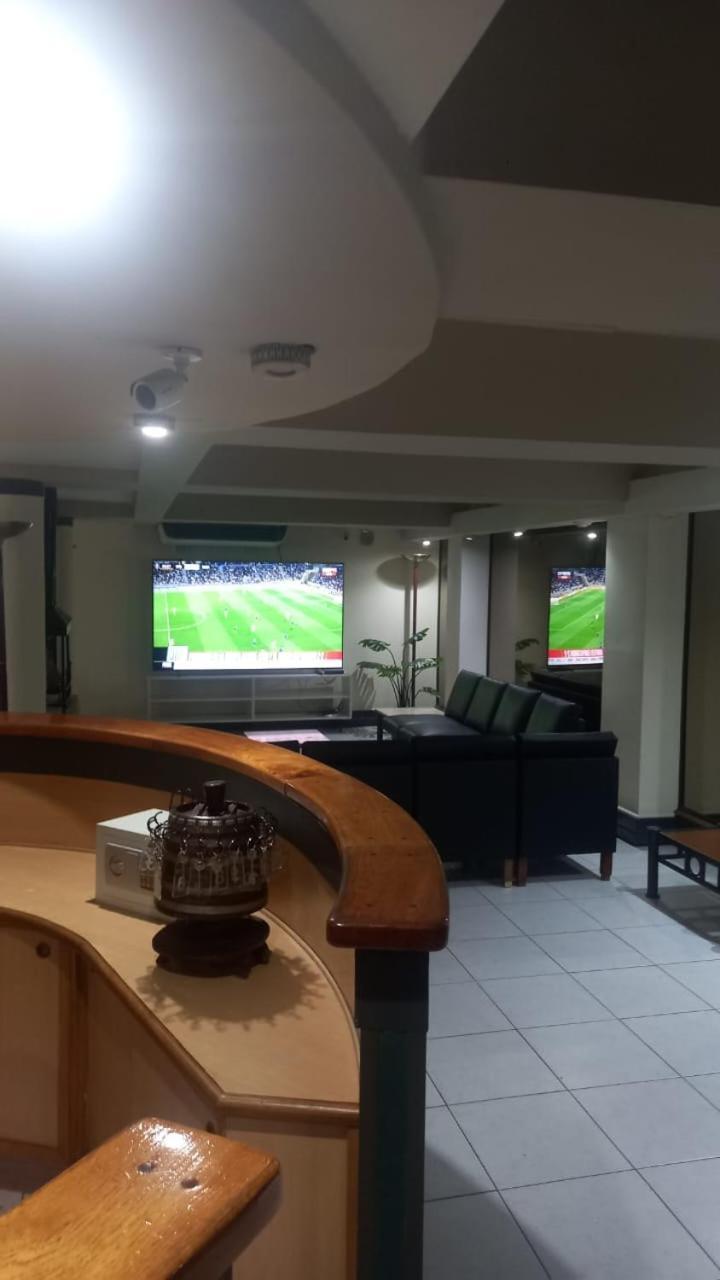 מנדוזה Hotel Milena מראה חיצוני תמונה