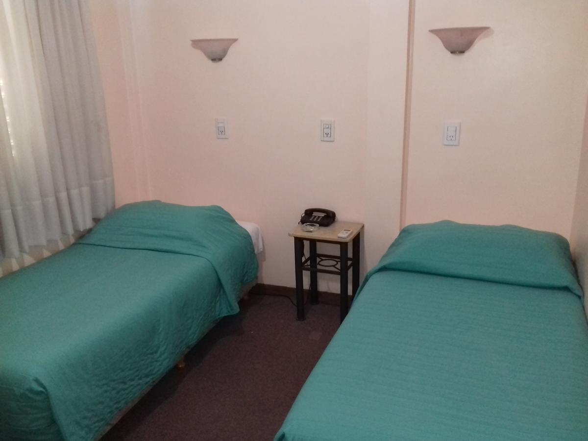 מנדוזה Hotel Milena מראה חיצוני תמונה